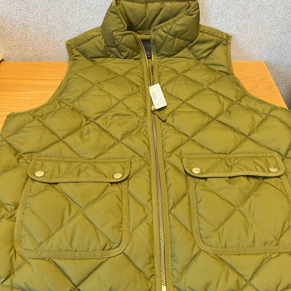J. Crew Women’s Puffer Vest